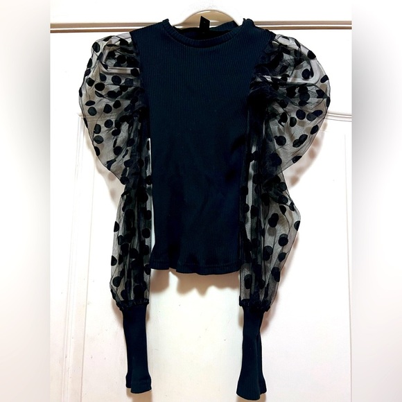SHEIN Tops - SHEIN black puff sleeve top. Size small . Like new. Worn once